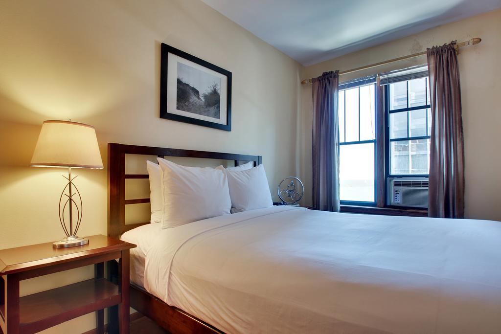 Dewitt Hotel And Suites 芝加哥 客房 照片