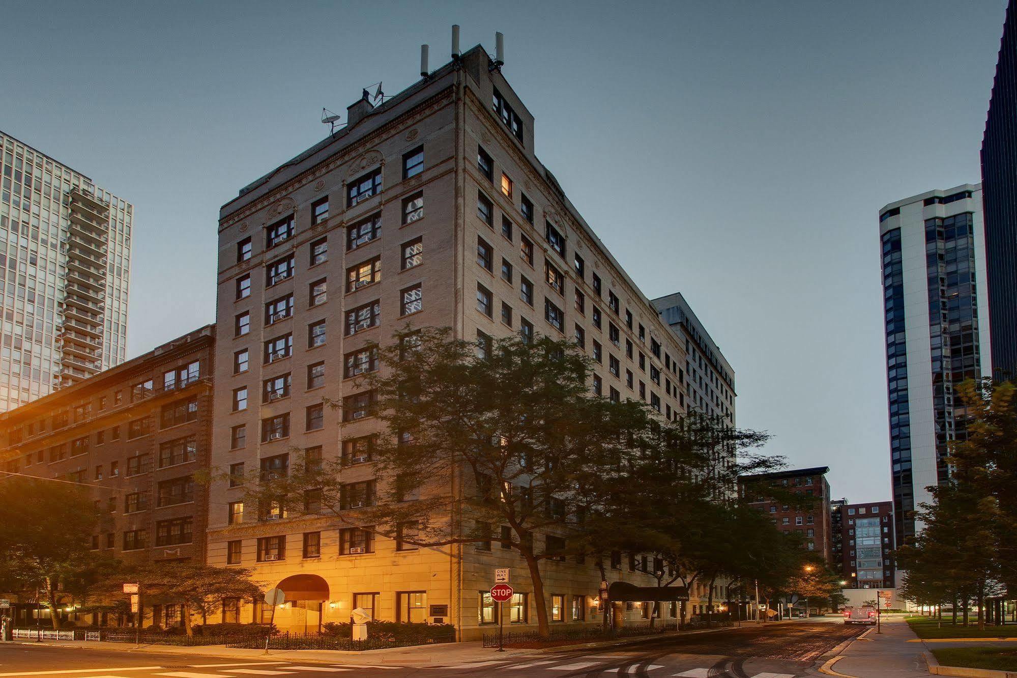 Dewitt Hotel And Suites 芝加哥 外观 照片