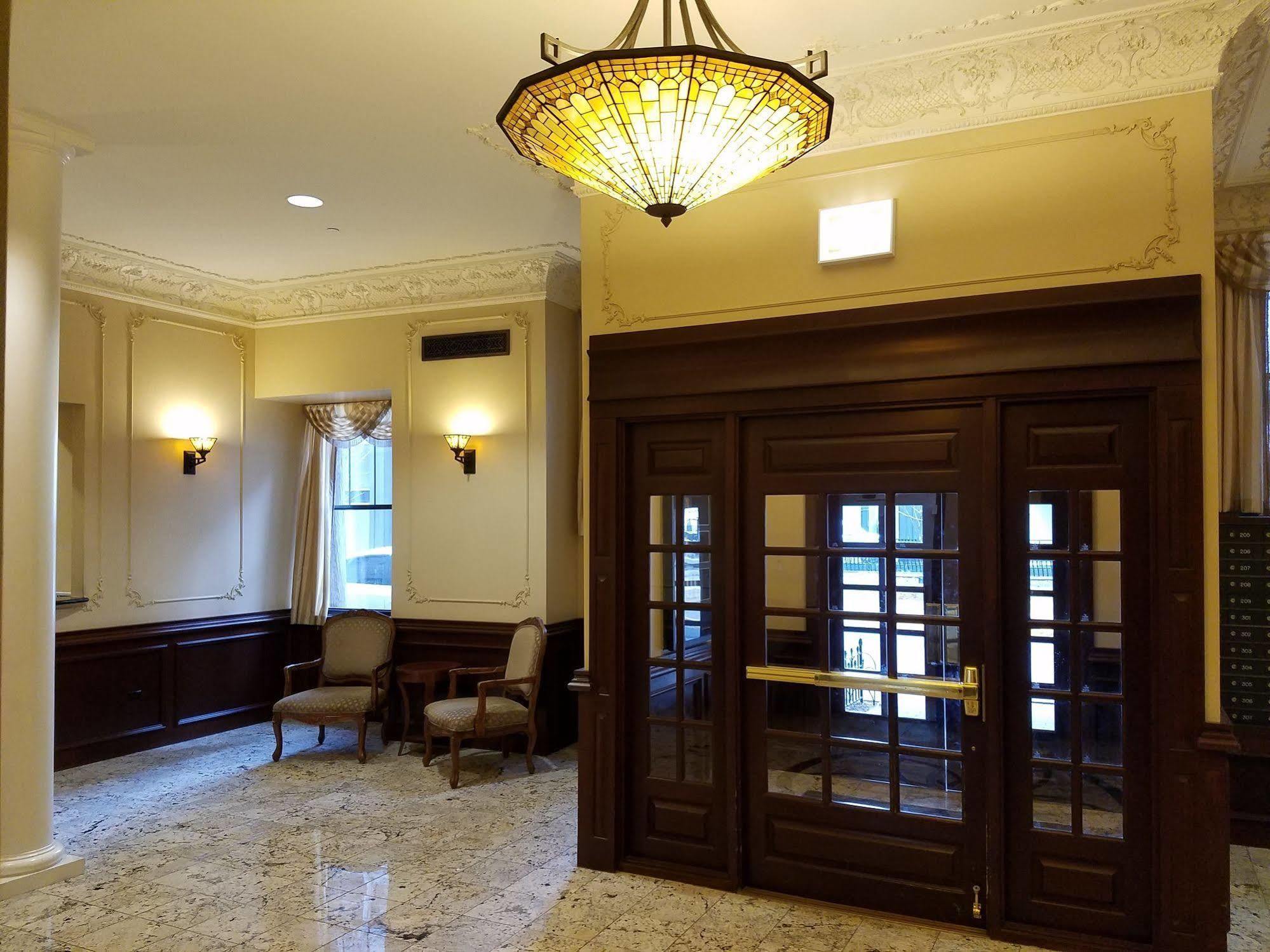 Dewitt Hotel And Suites 芝加哥 外观 照片