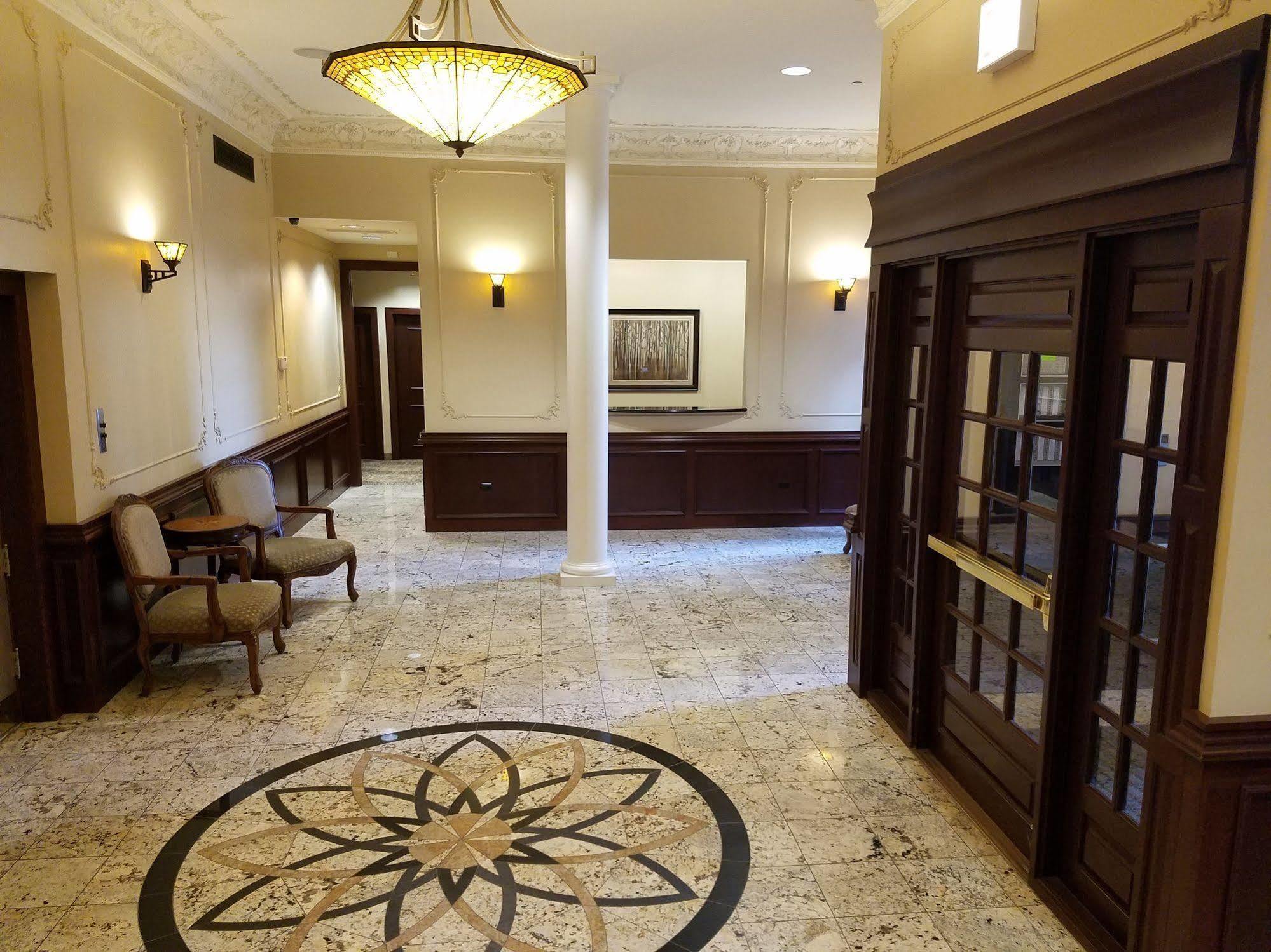 Dewitt Hotel And Suites 芝加哥 外观 照片